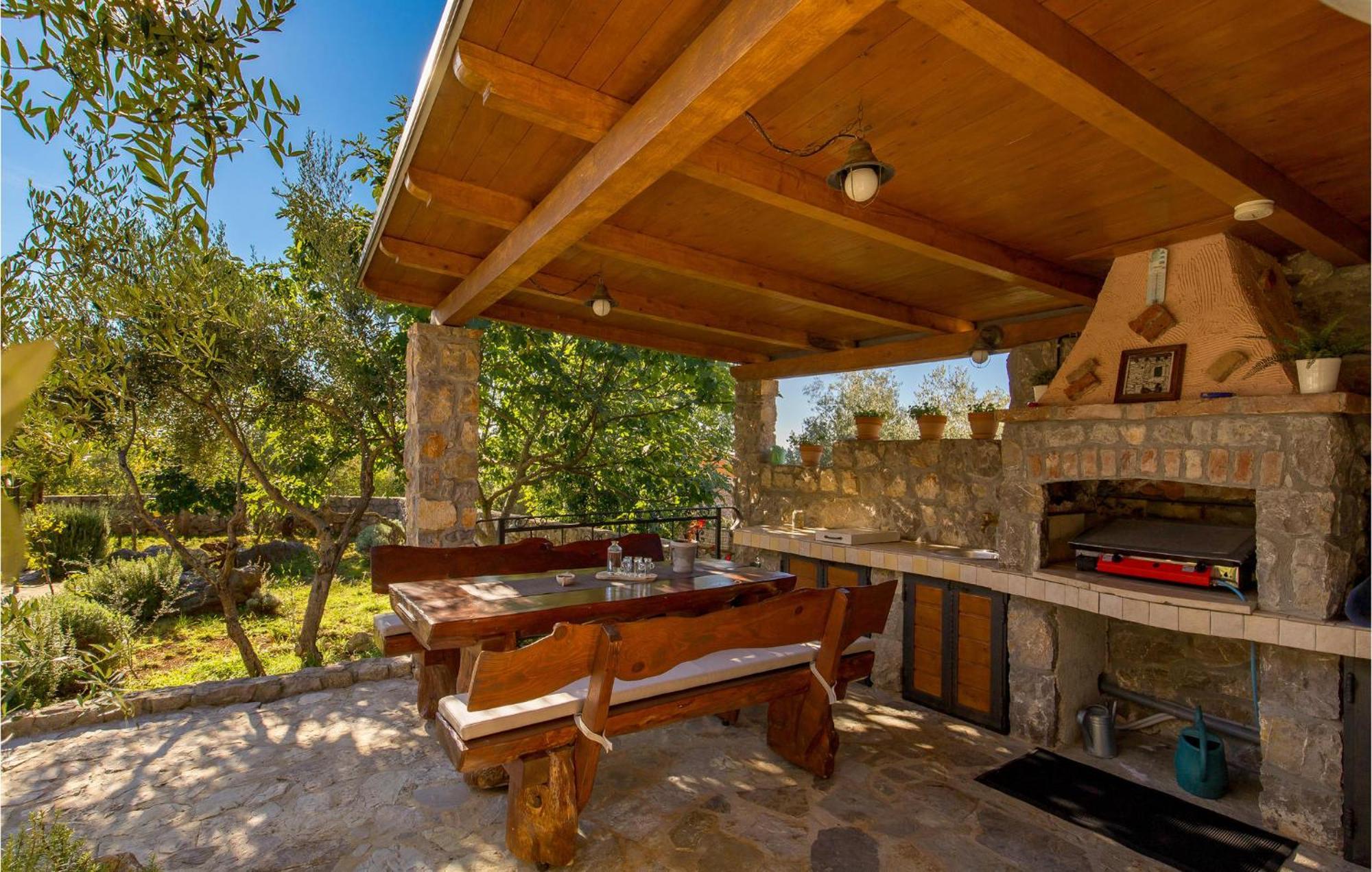 Gorgeous Home In Zgaljici With Sauna Экстерьер фото